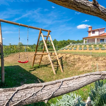 Gorgeous In With Kitchen Holiday home Krsan